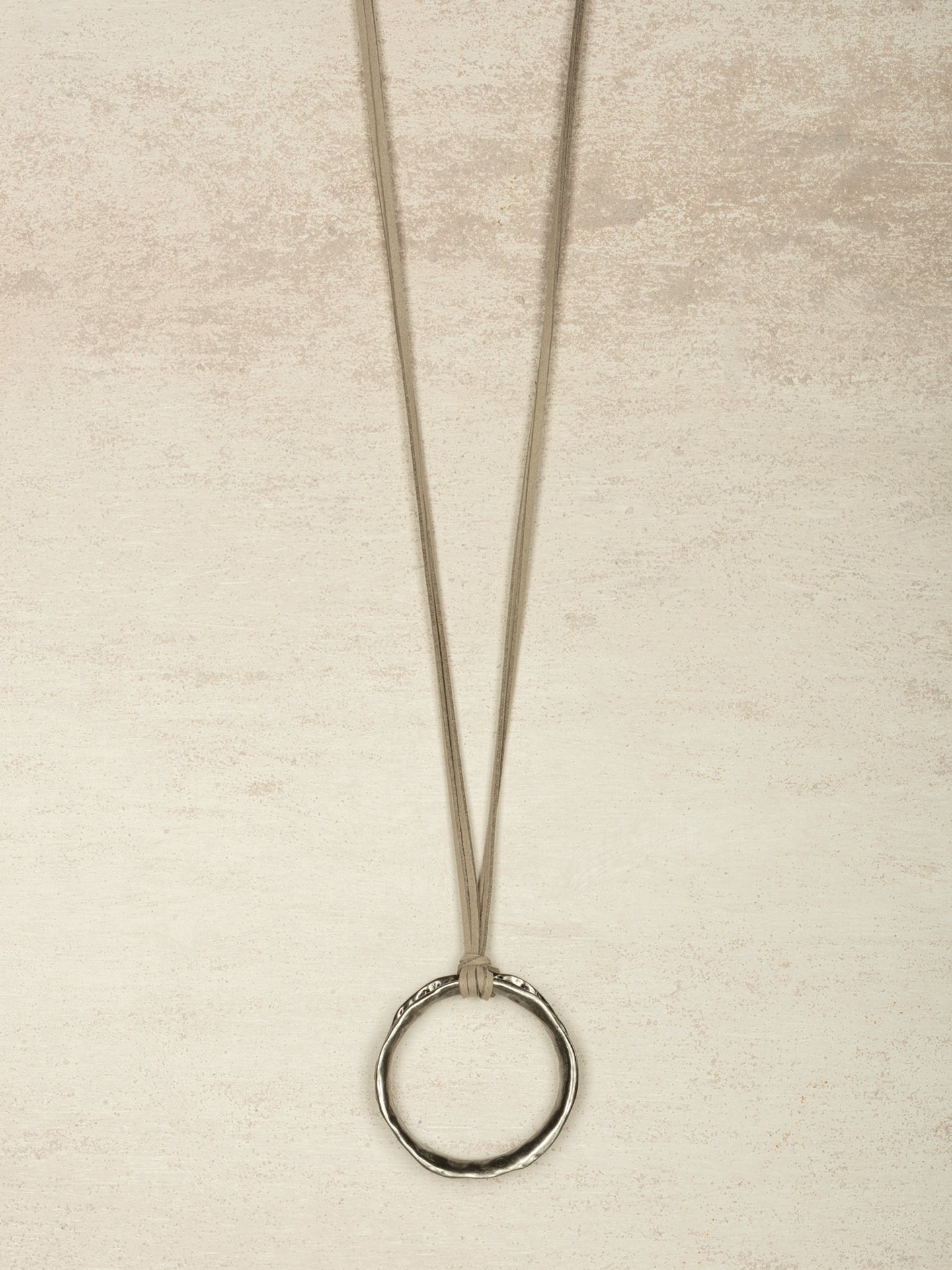Collana con ciondolo