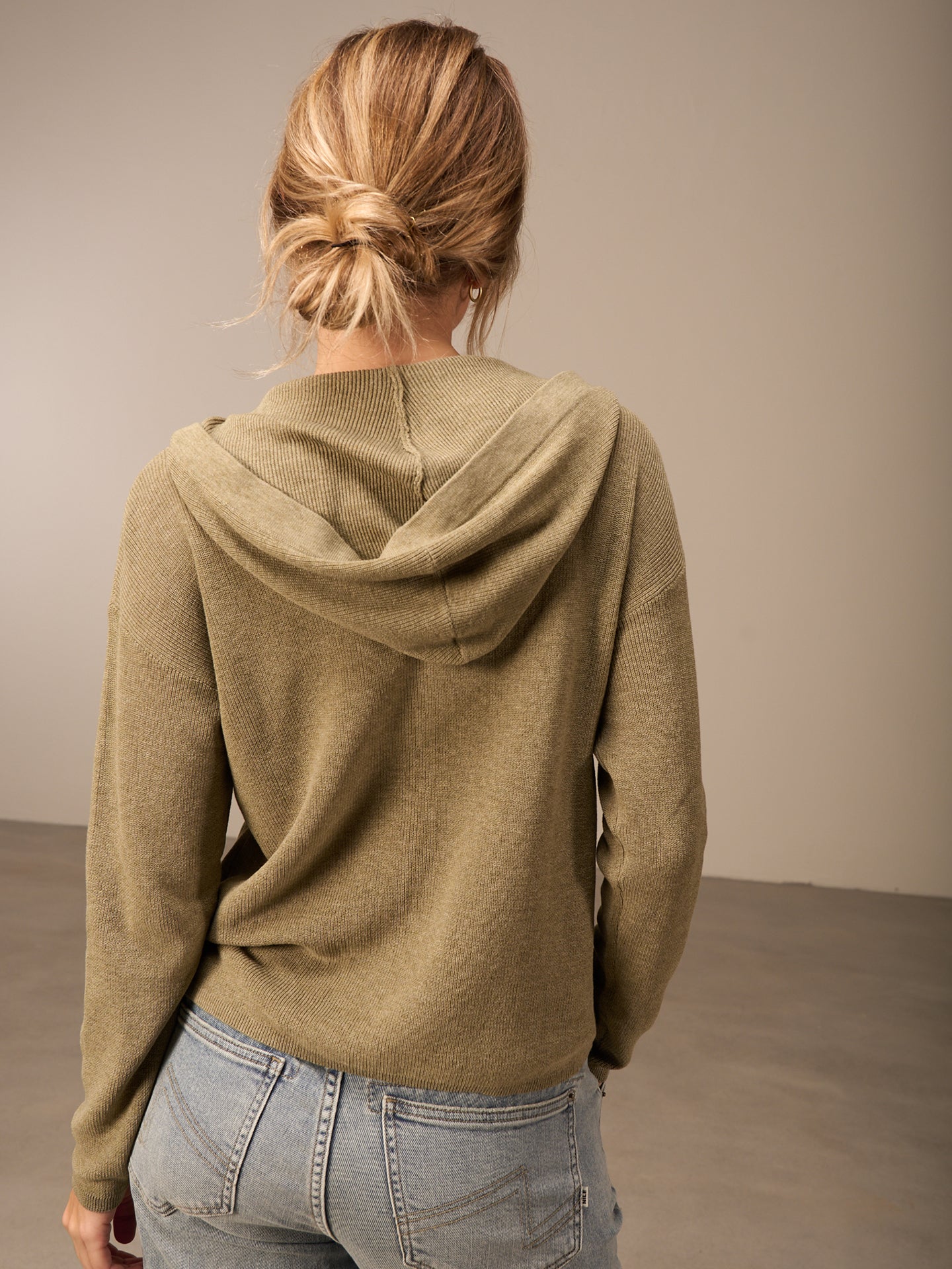 Giacca in maglia con cappuccio