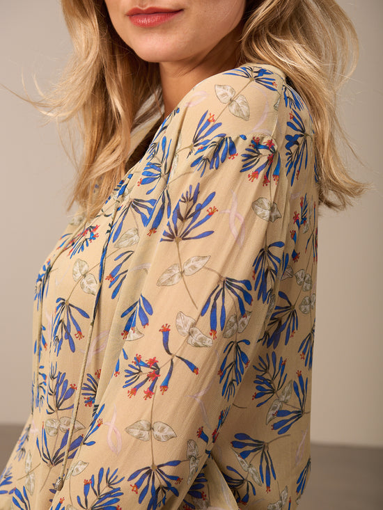 Blouse with stand-up collar