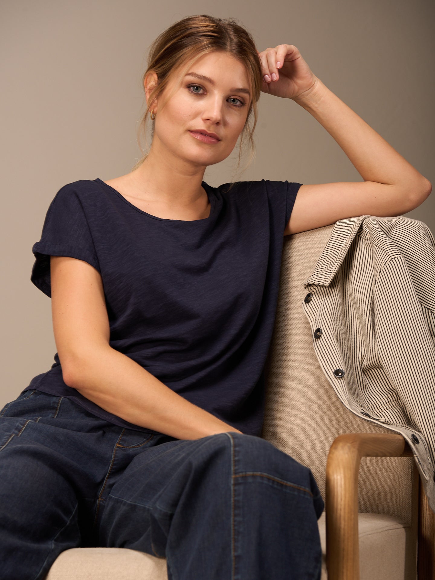 Short-sleeved shirt