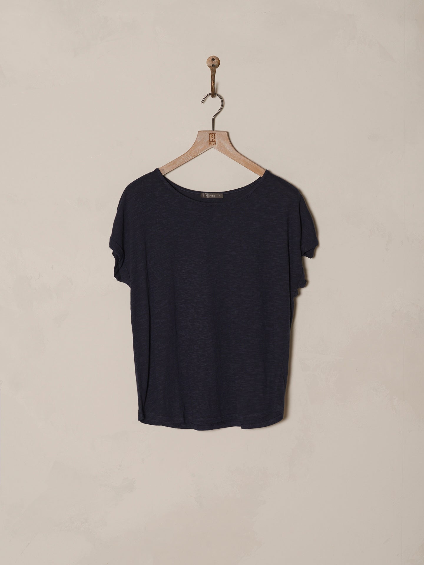 Short-sleeved shirt