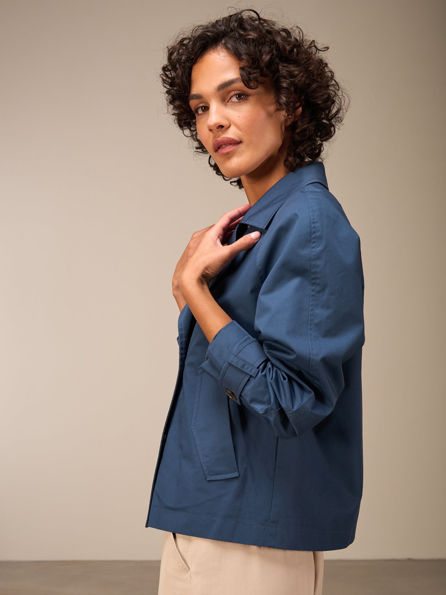 Water-repellent jacket