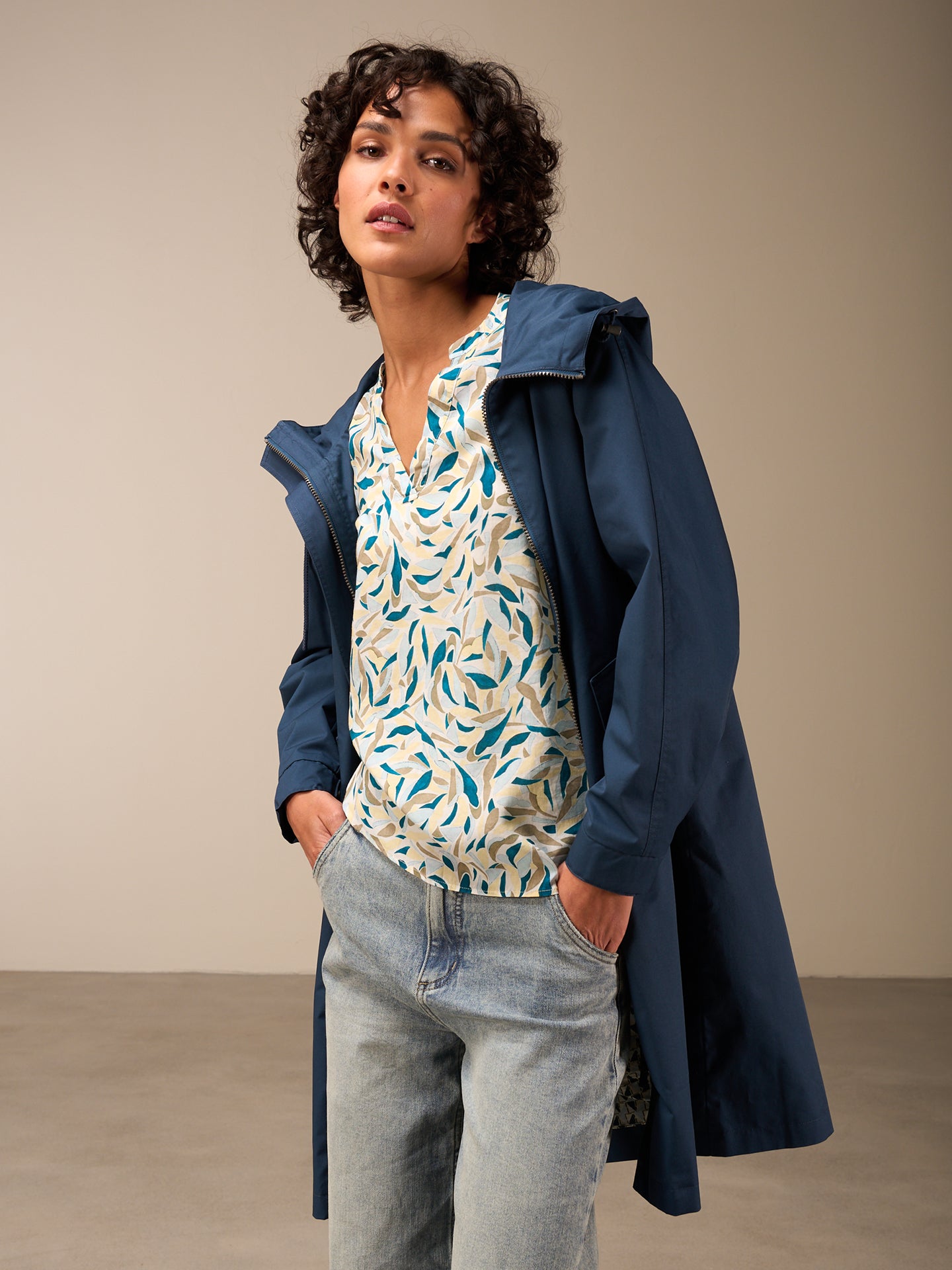 Water-repellent coat