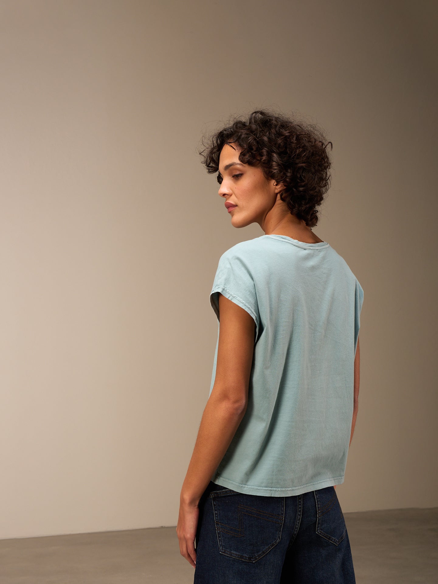 Cap sleeve shirt