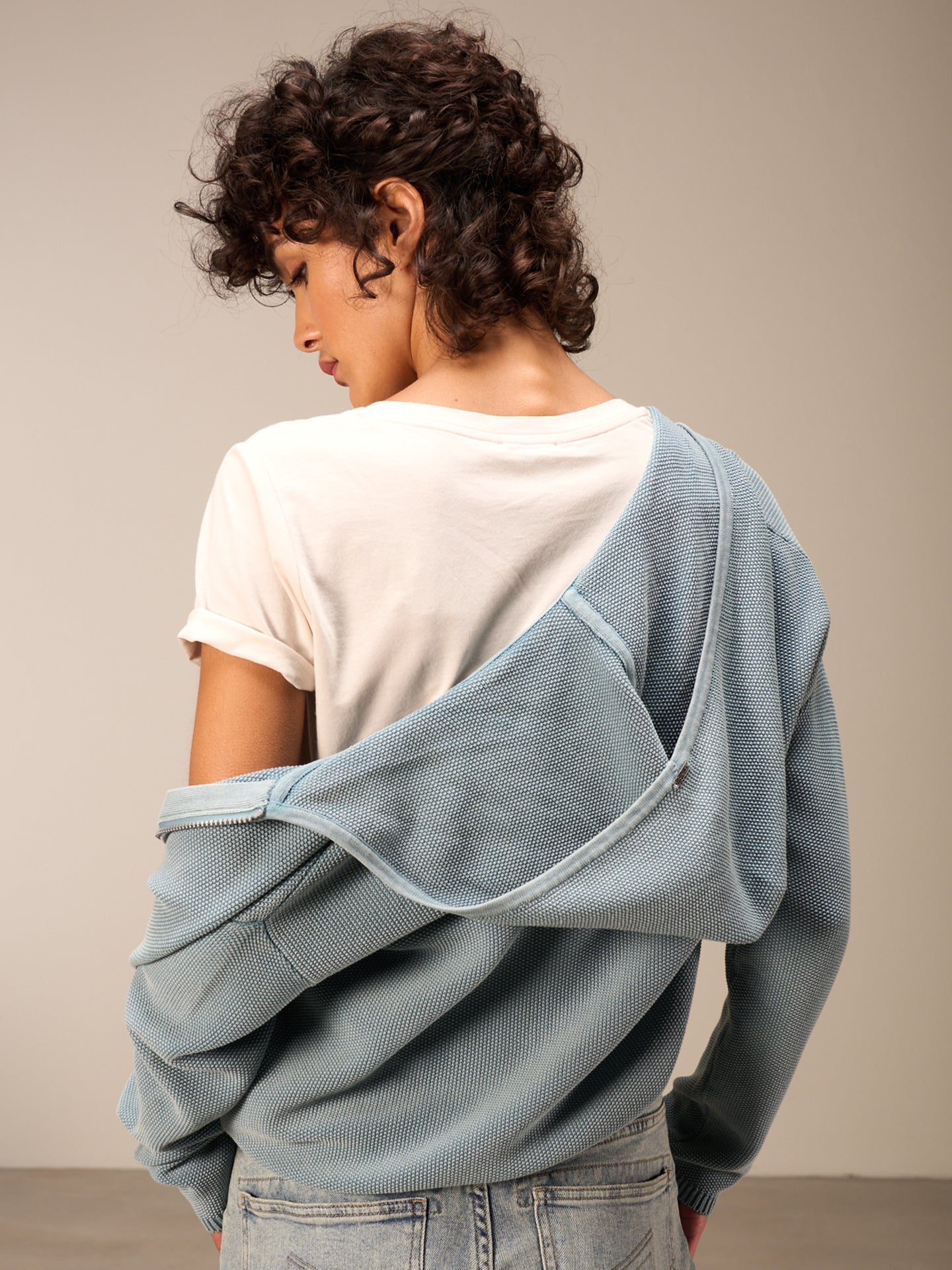 Giacca in maglia con cappuccio