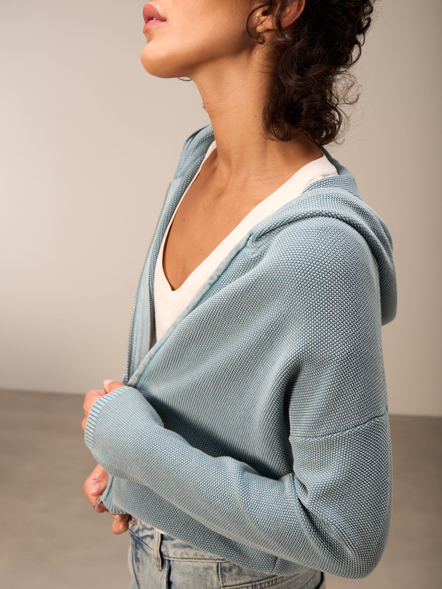 Giacca in maglia con cappuccio