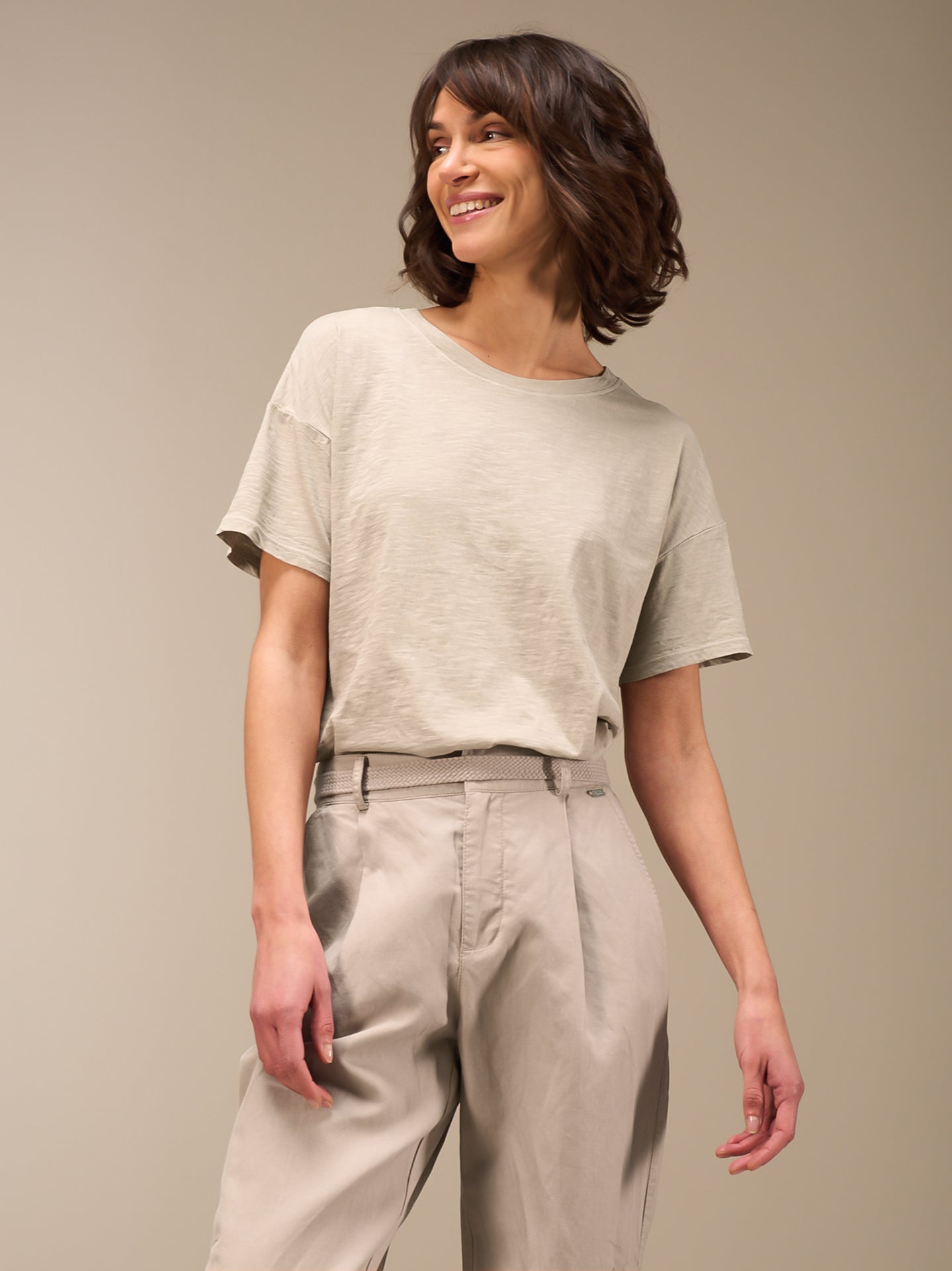 Short-sleeved shirt