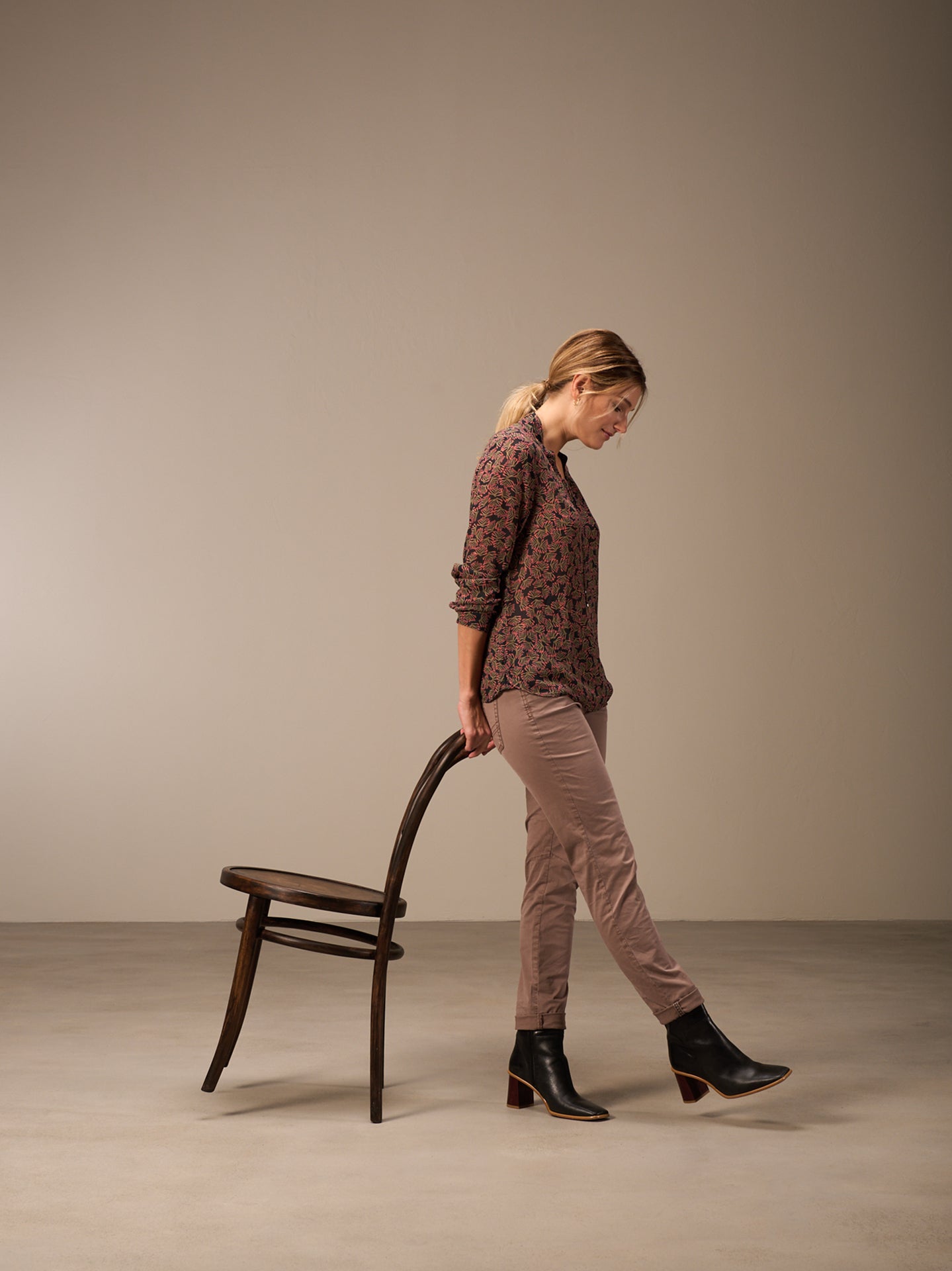 pantalon tapered