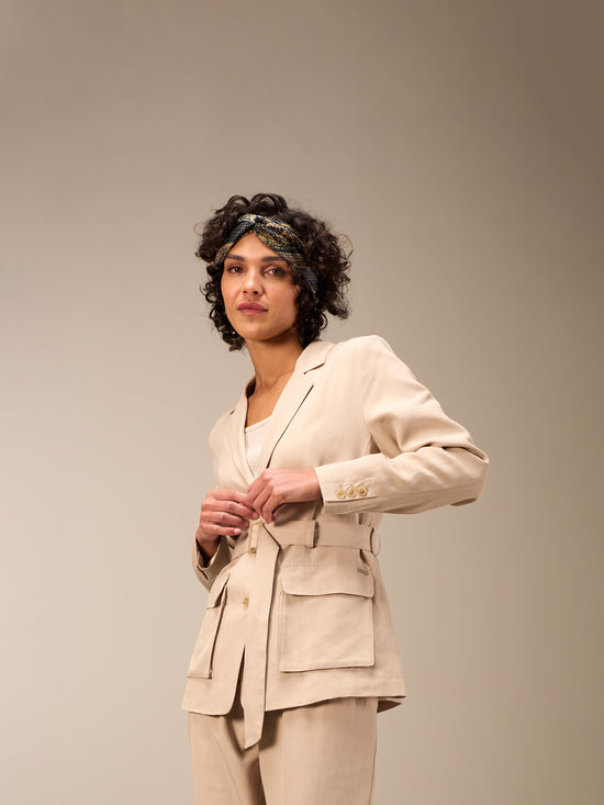 Blazer mit Gürtel