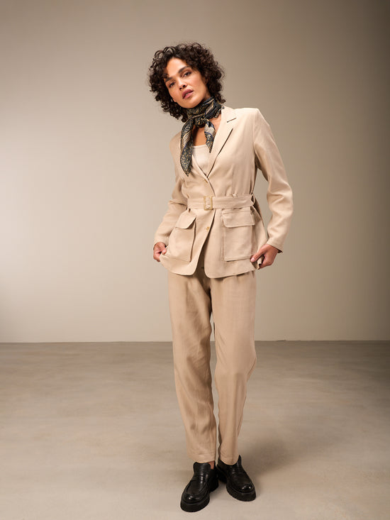 Blazer mit Gürtel