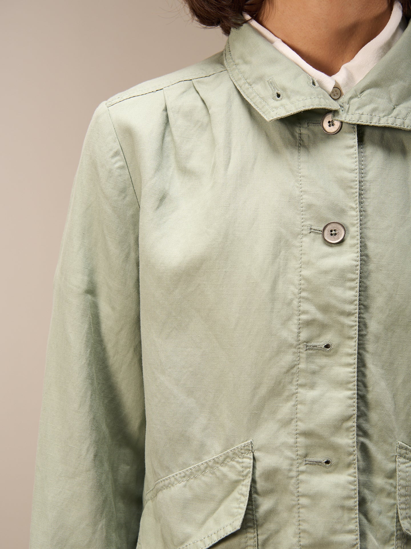 Jacke mit Kopfverschluss