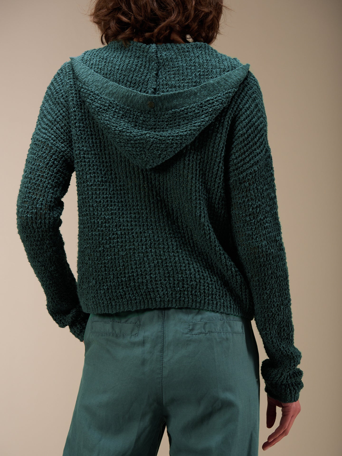 Giacca in maglia con cappuccio