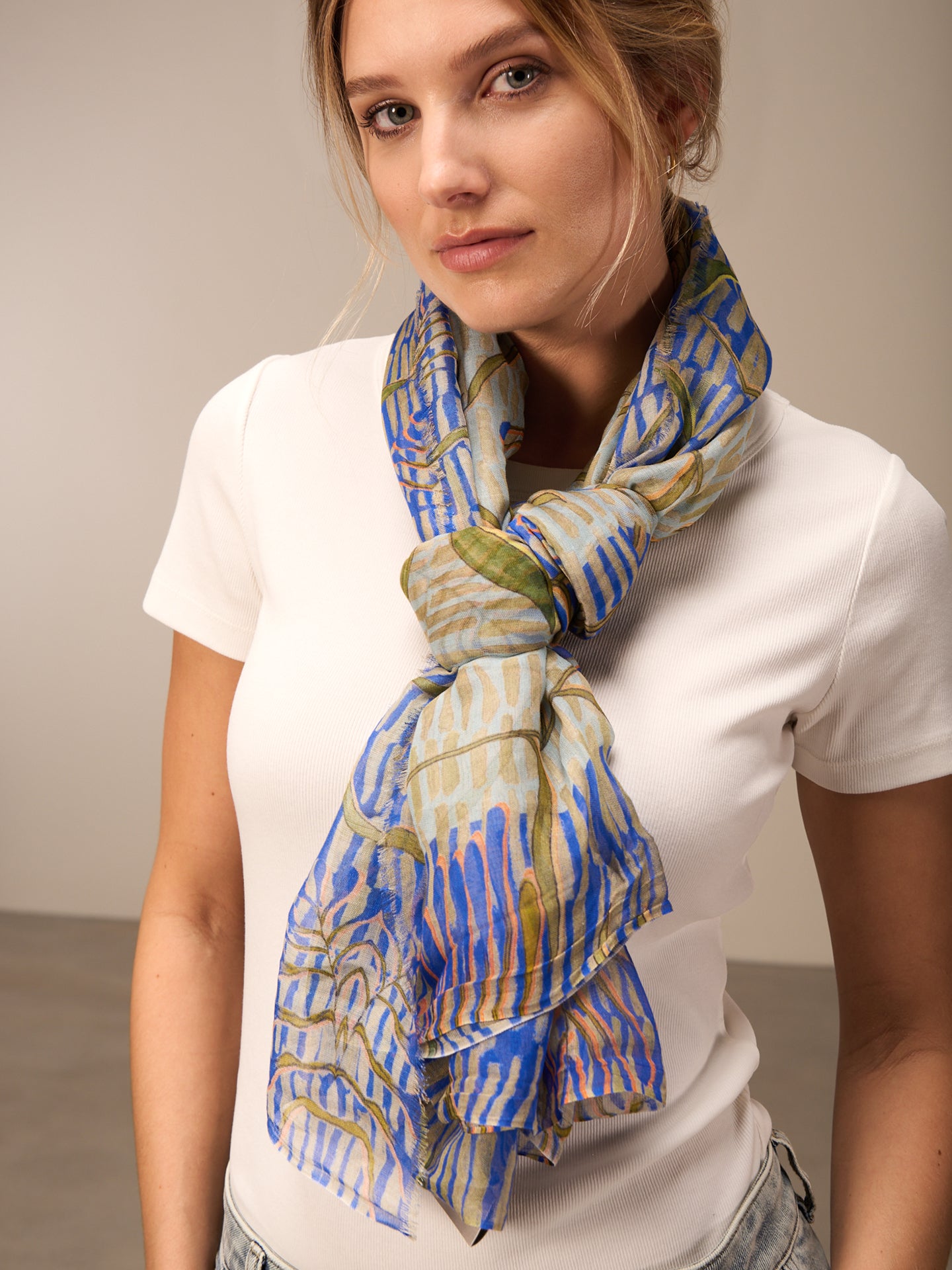 Printed scarf