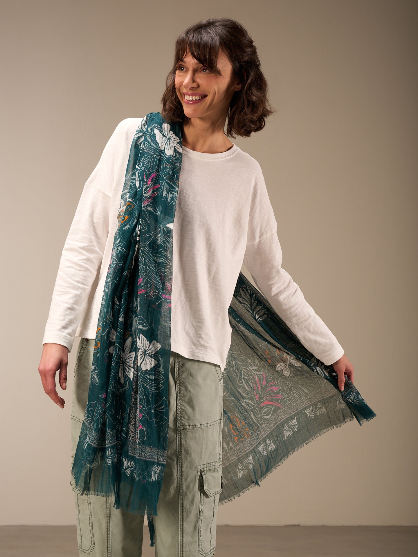 Cotton scarf