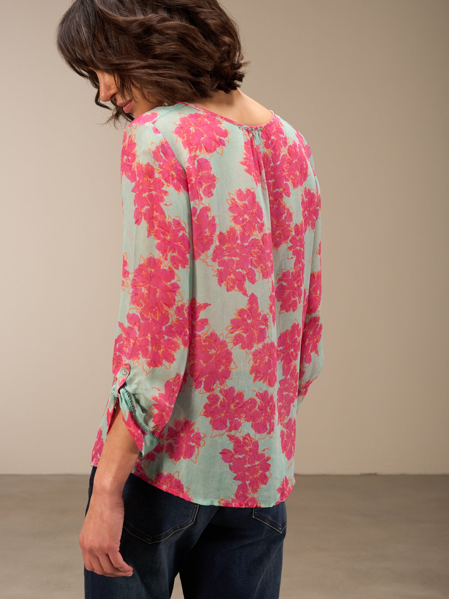 Blusa con maniche a 3/4