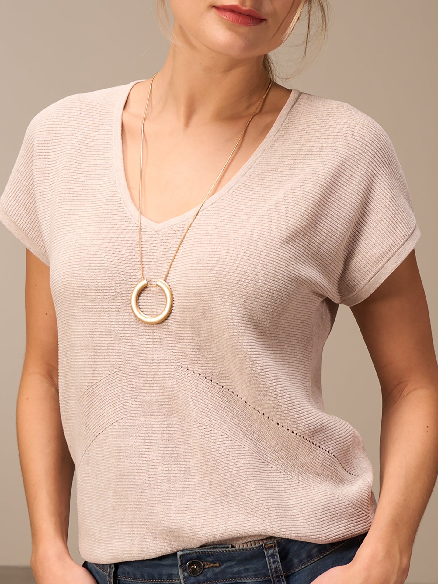 collier avec pendentif