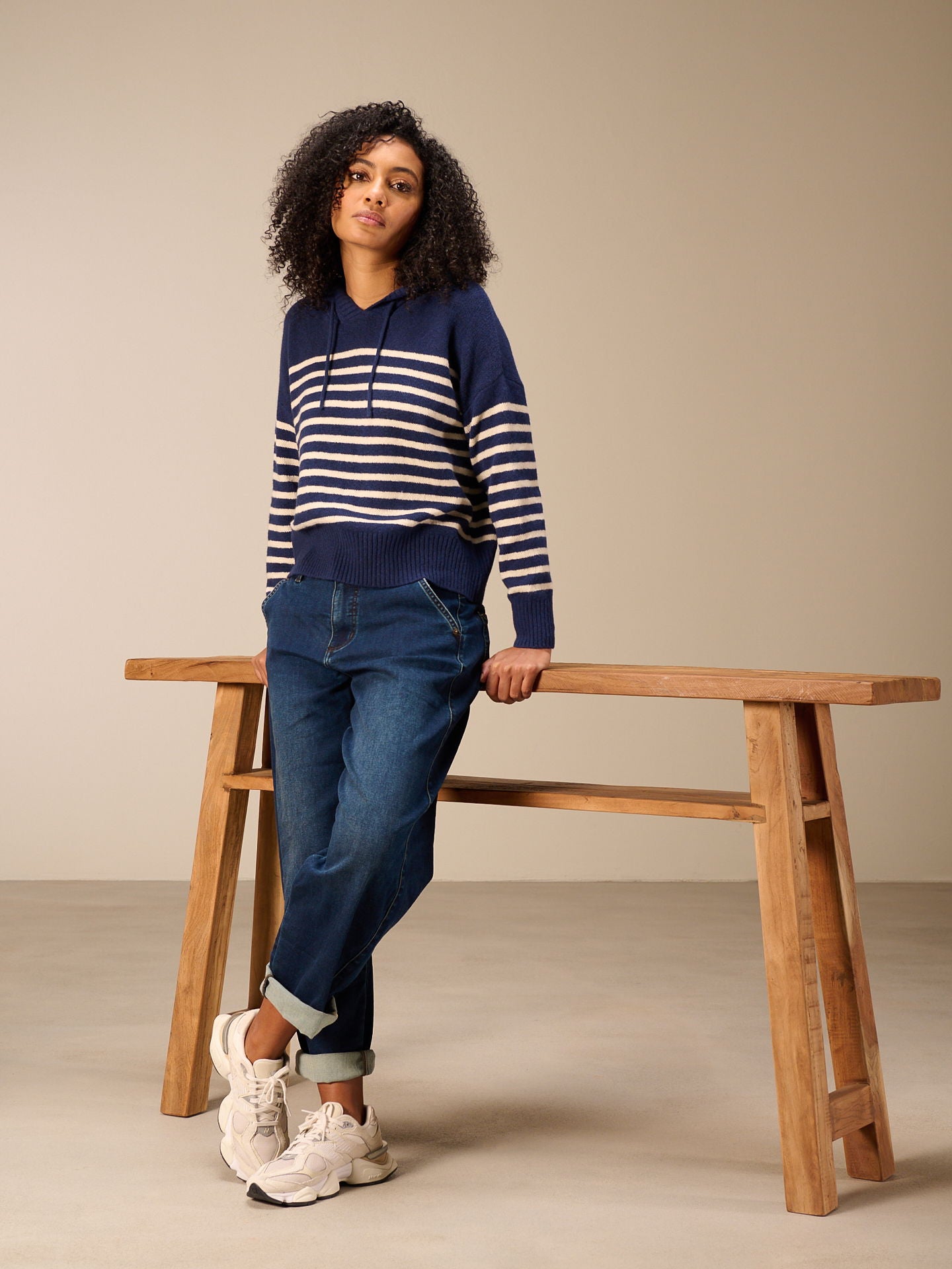 F26011_dark ocean_2.jpg