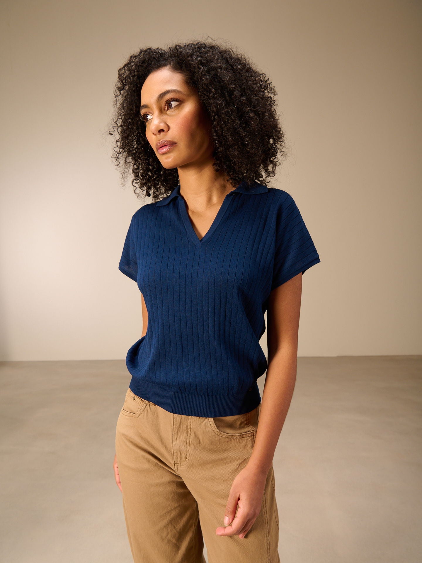 F26015_dark ocean_3.jpg