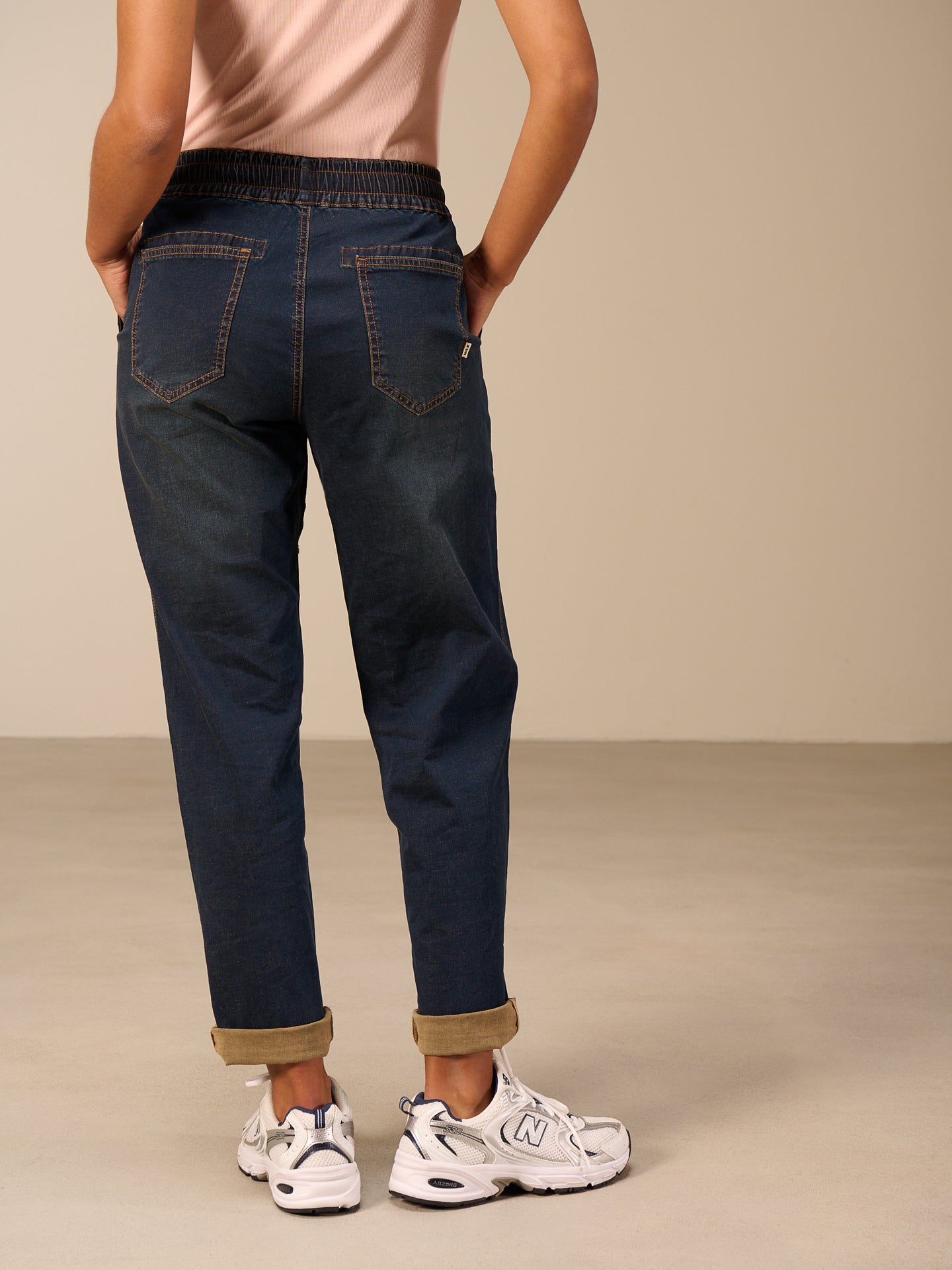Jogging pants