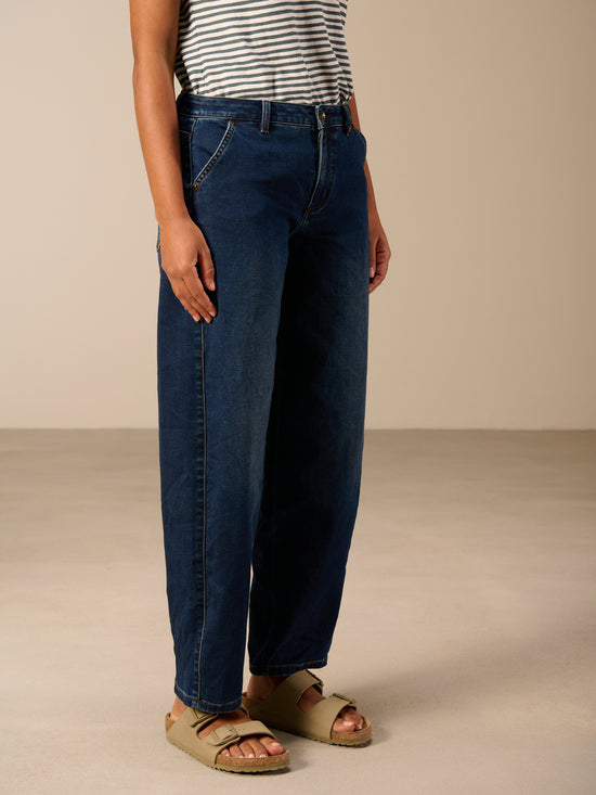 Barrel-leg jeans