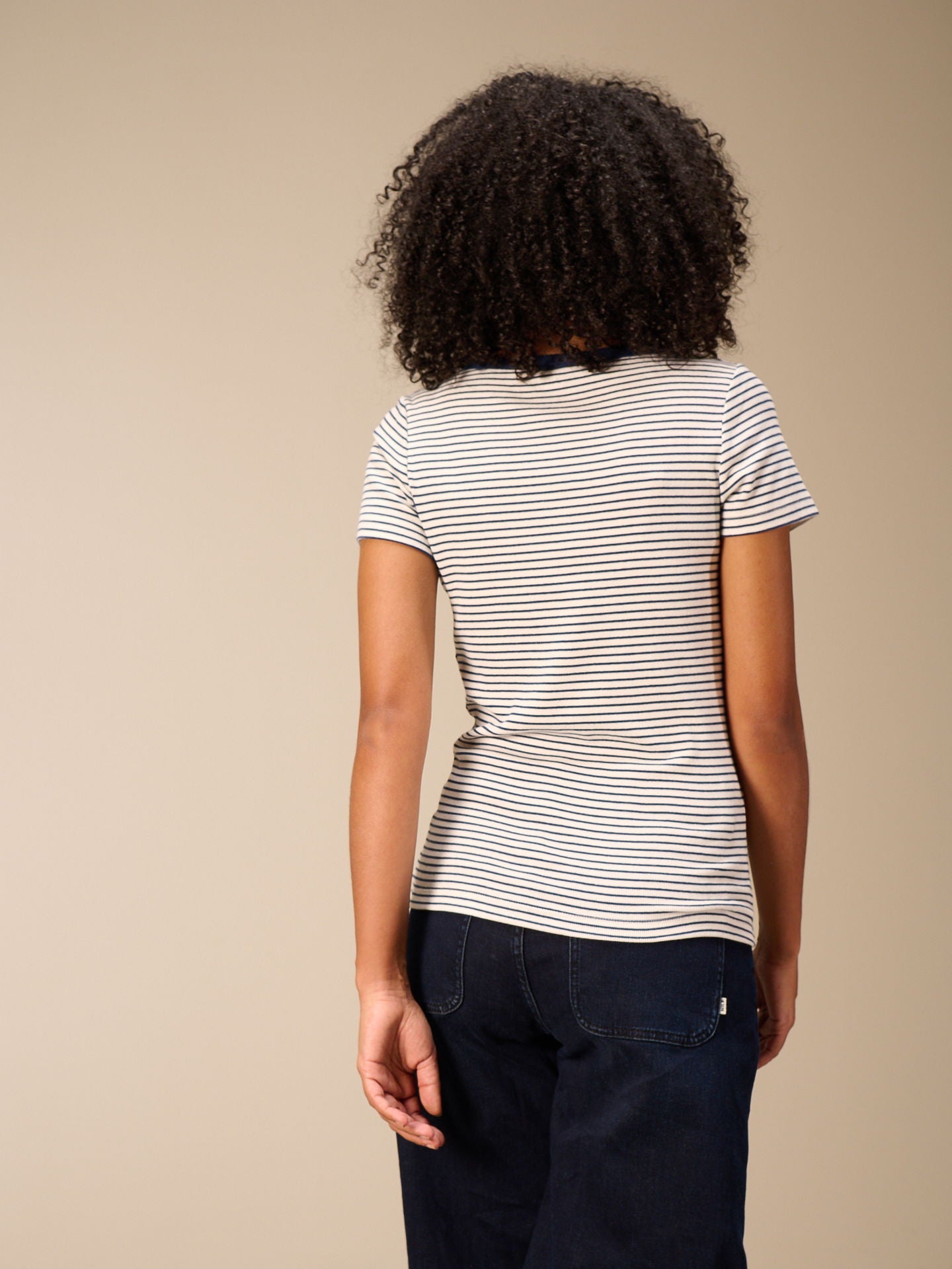 F26054_dark ocean_5.jpg