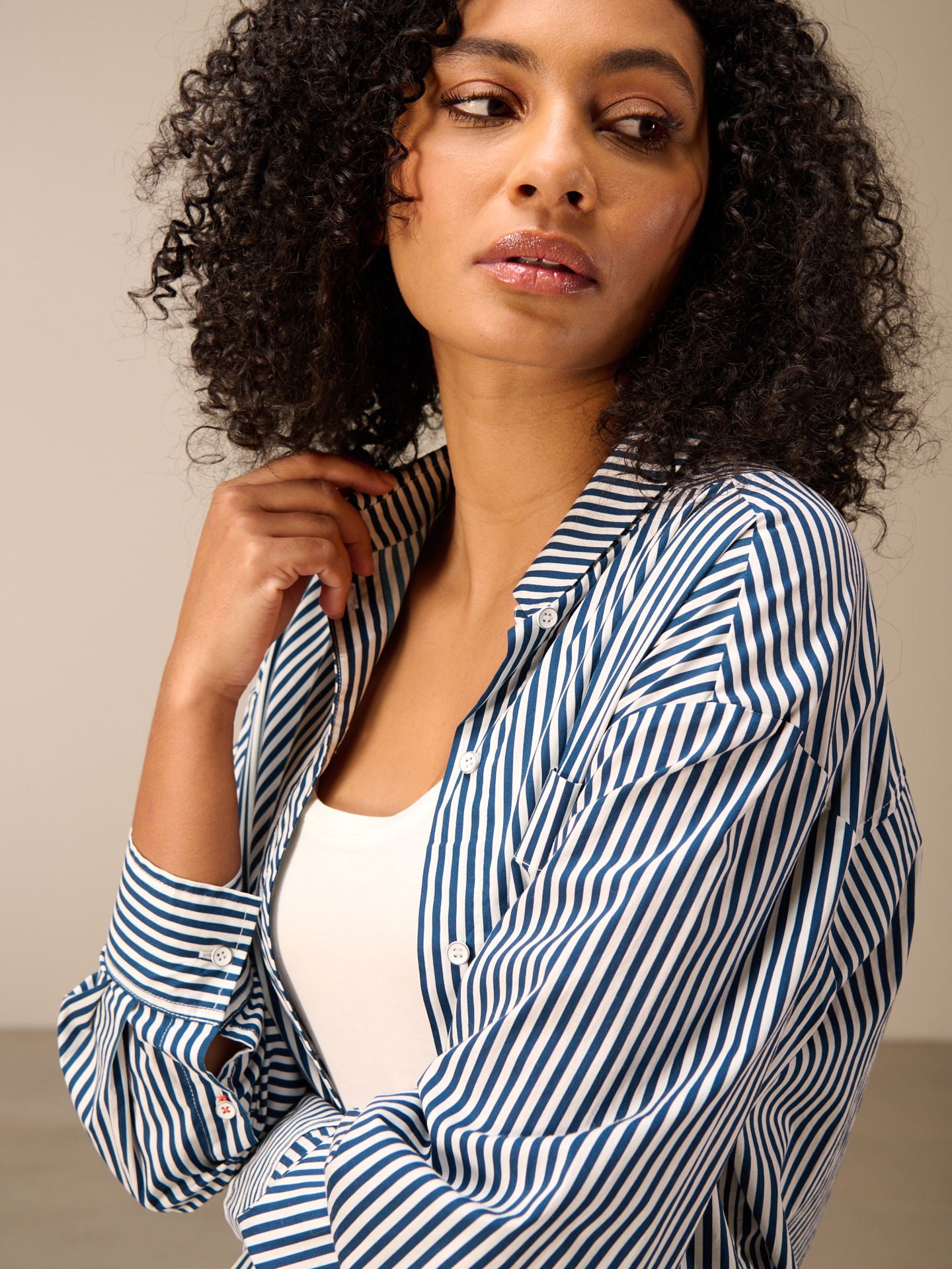 F26060_dark ocean_2.jpg