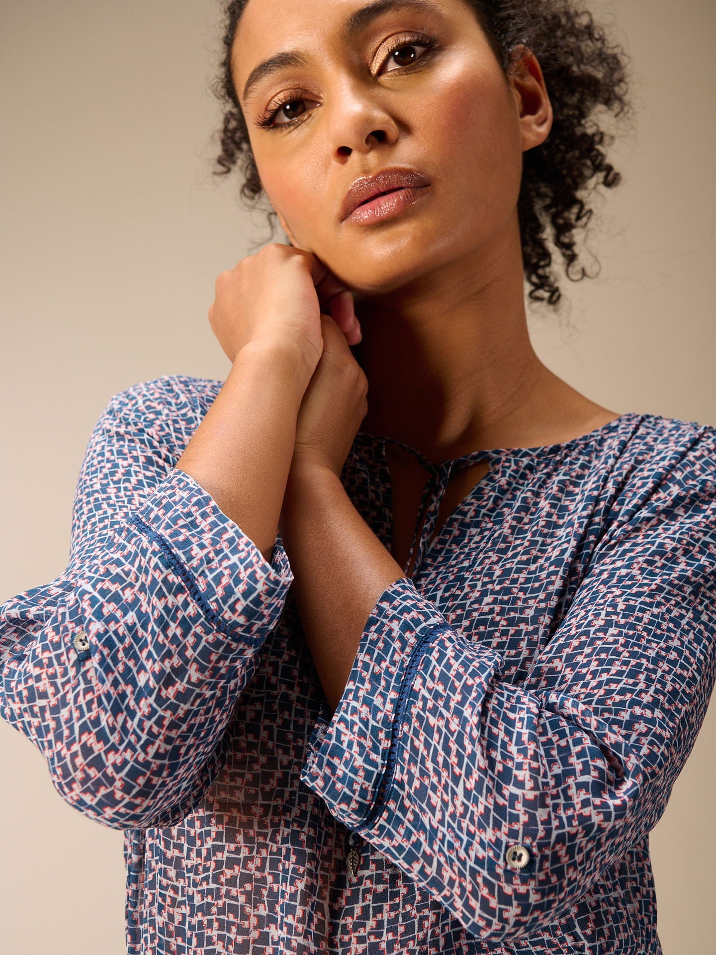 F26063_dark ocean_3.jpg