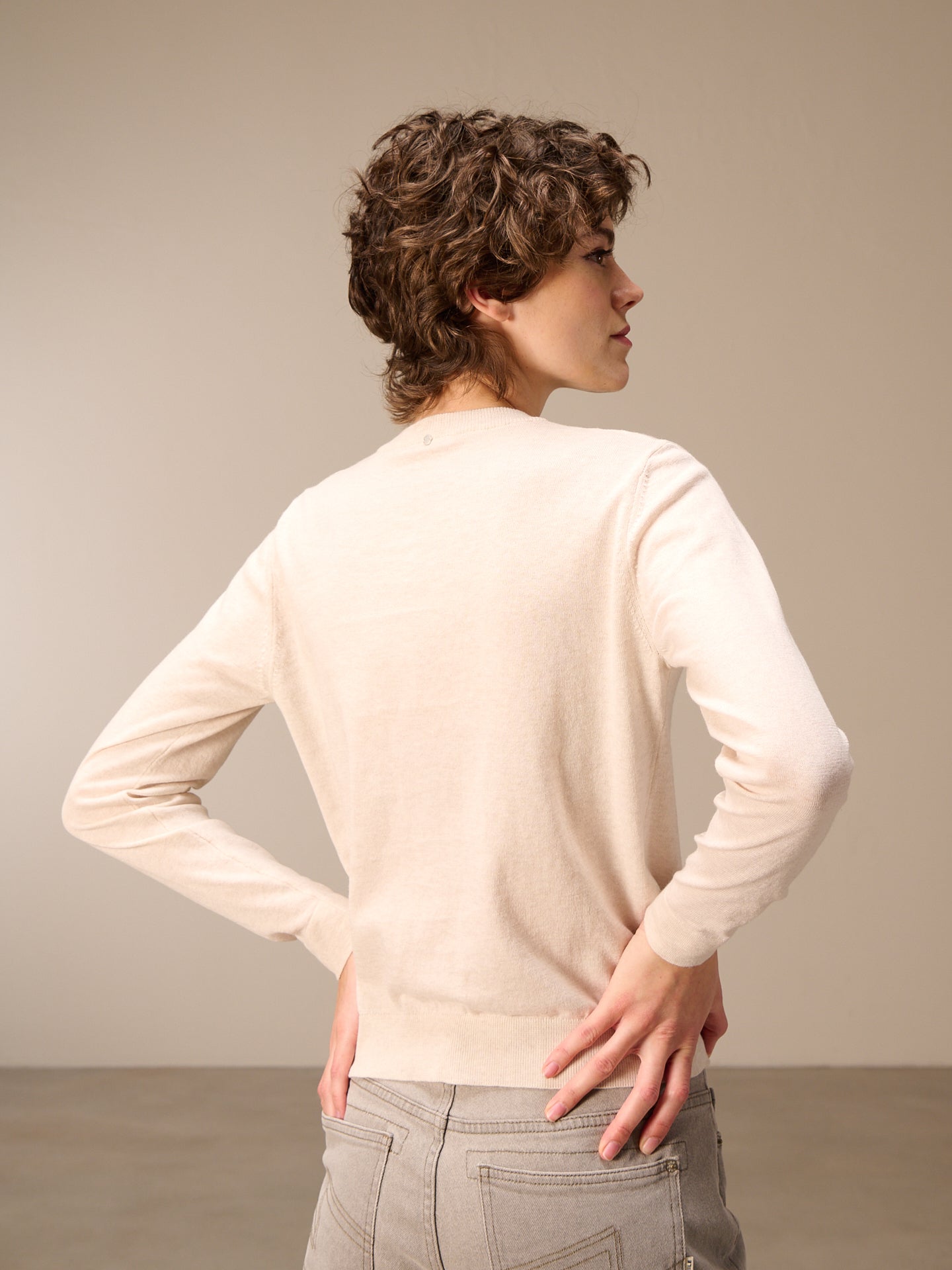 Strickjacke mit Rundhals