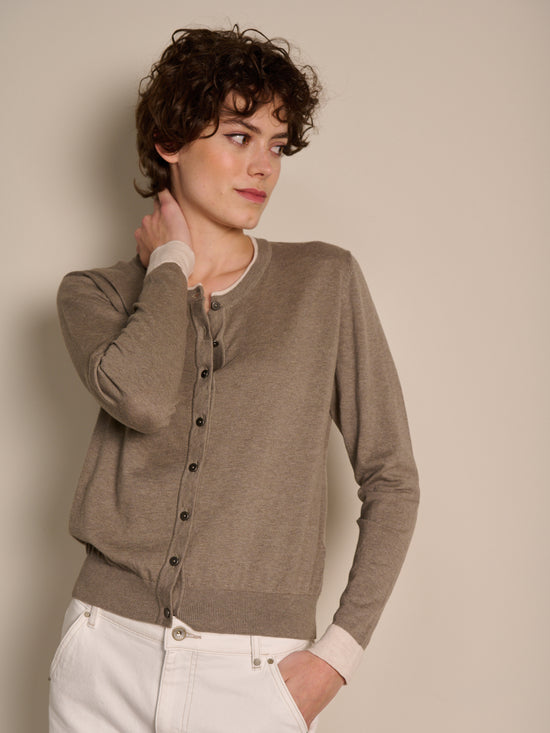 Strickjacke mit Rundhals