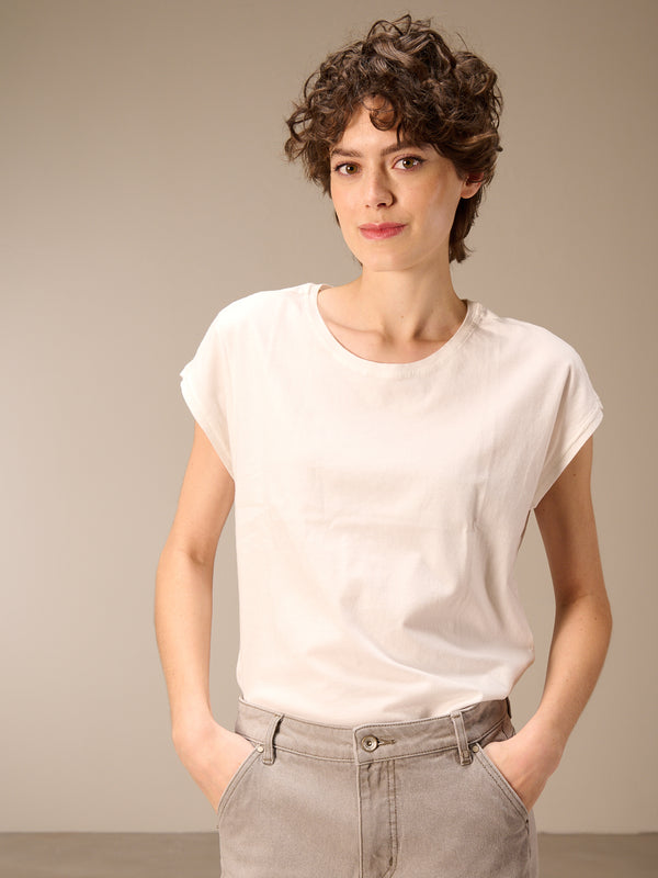 T-shirt à manches coupées raccourcies