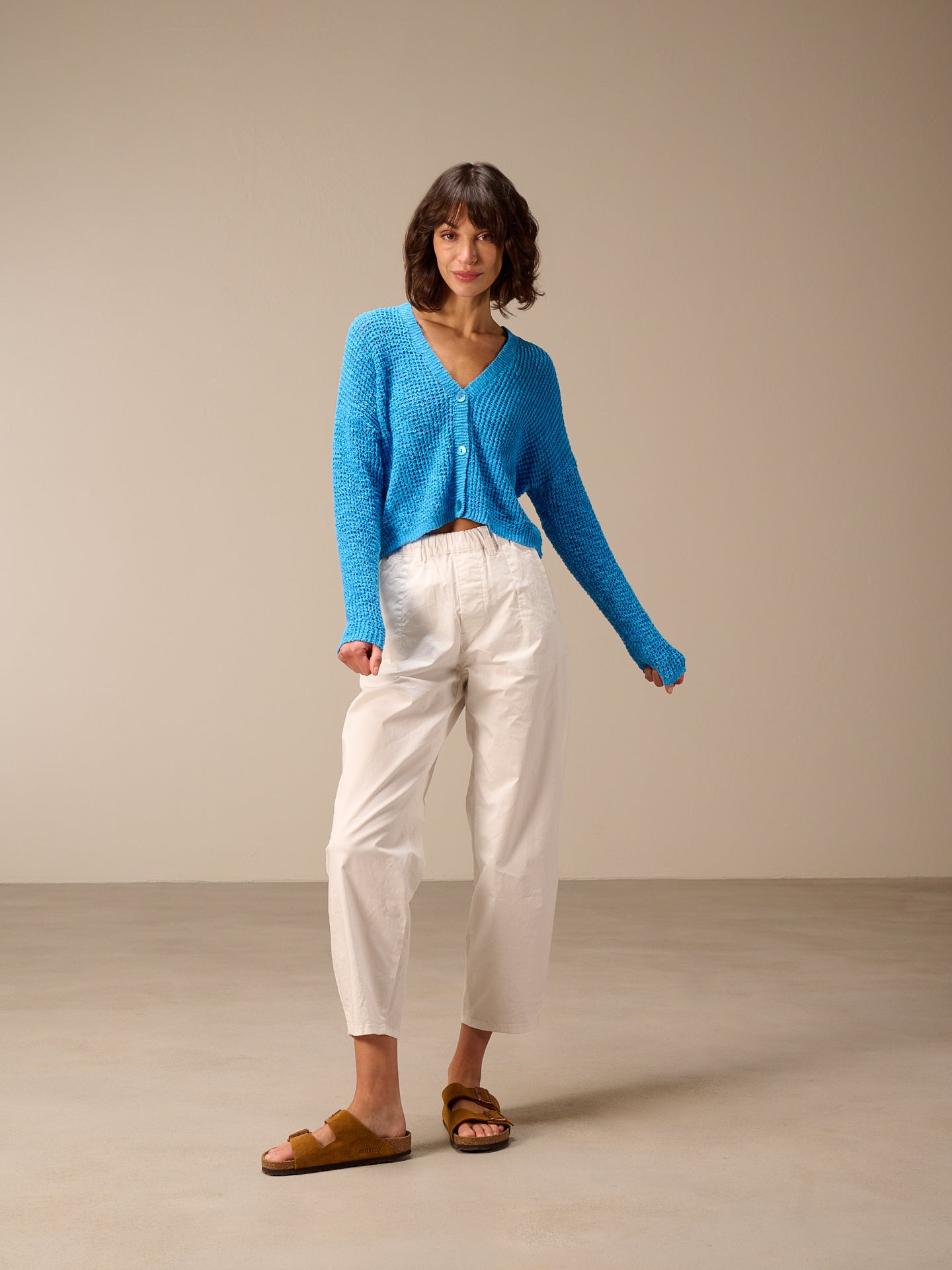Strickjacke mit V-Ausschnitt