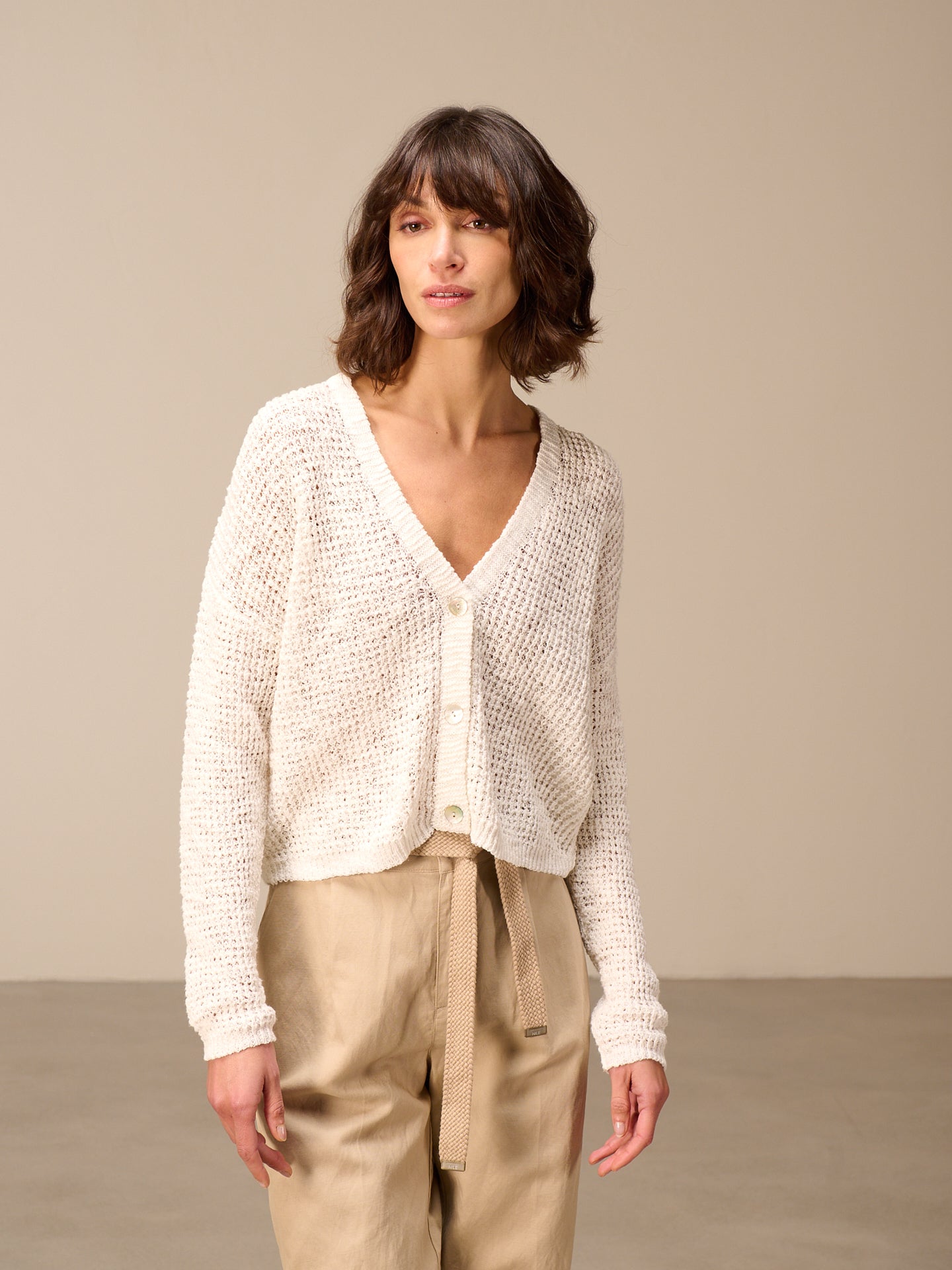 Strickjacke mit V-Ausschnitt