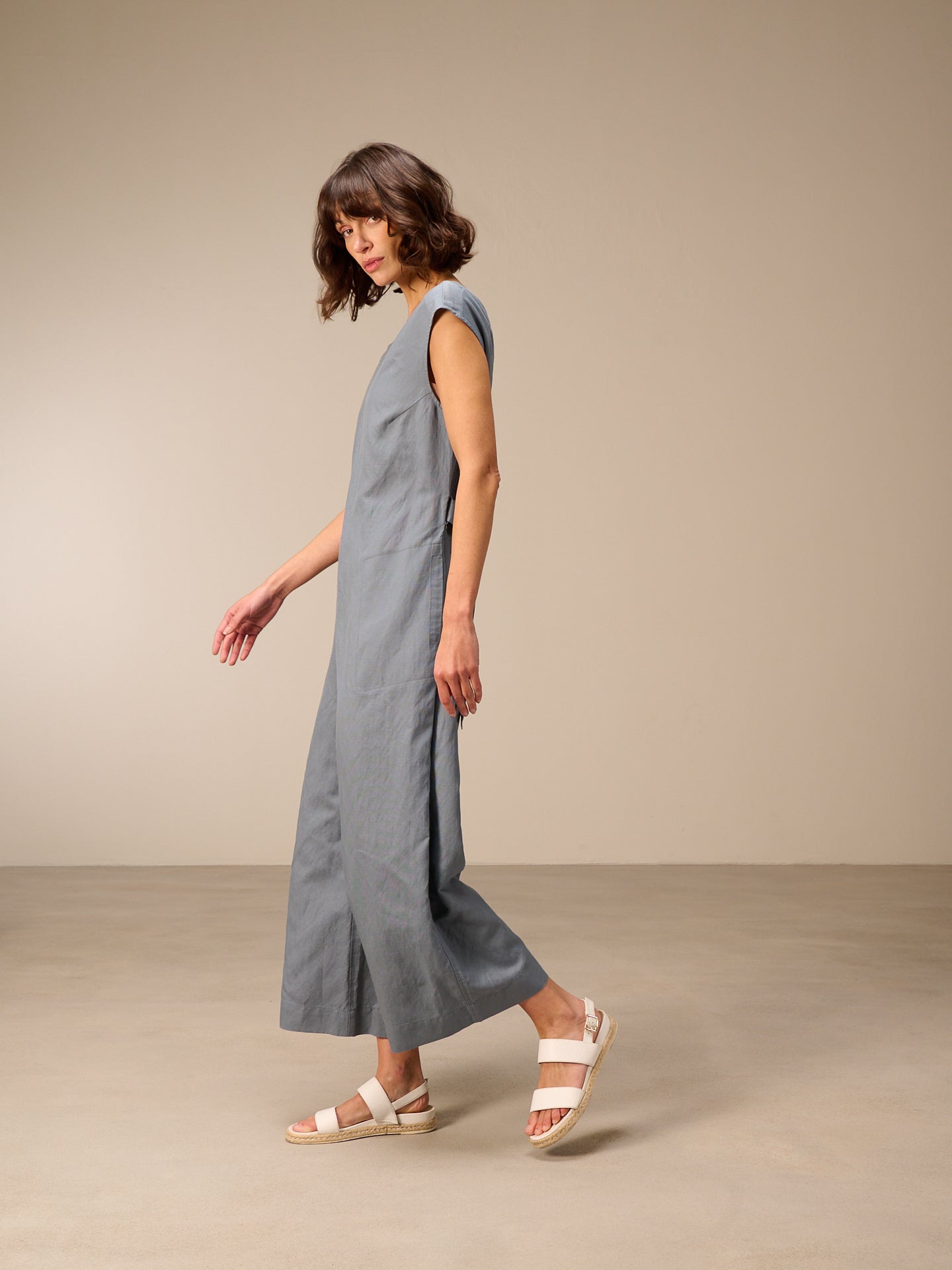 Jumpsuit mit Gürtel