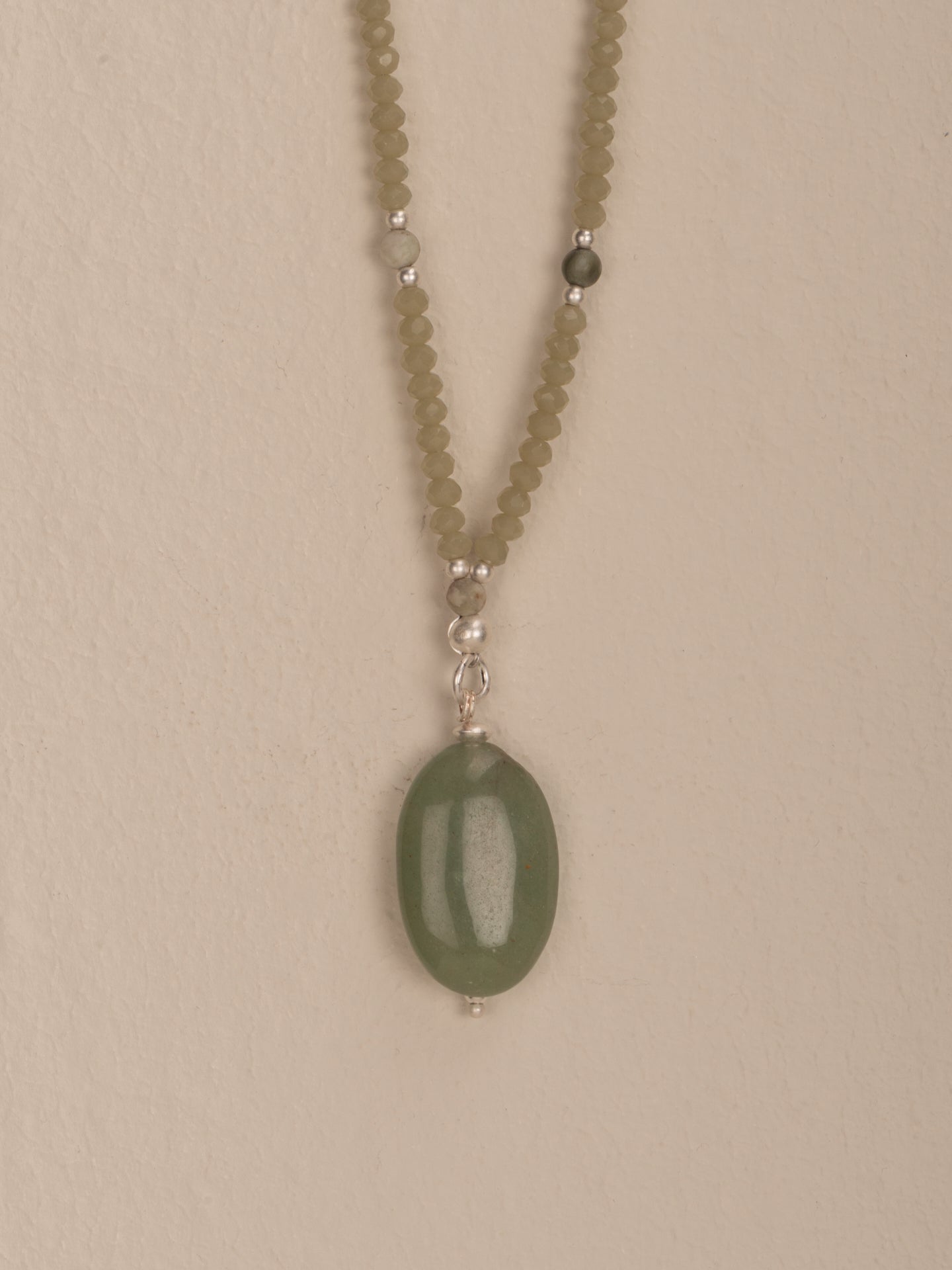 Necklace with pendant