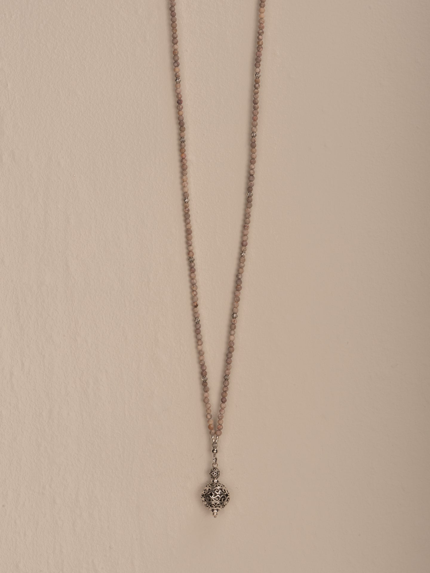 Necklace with pendant