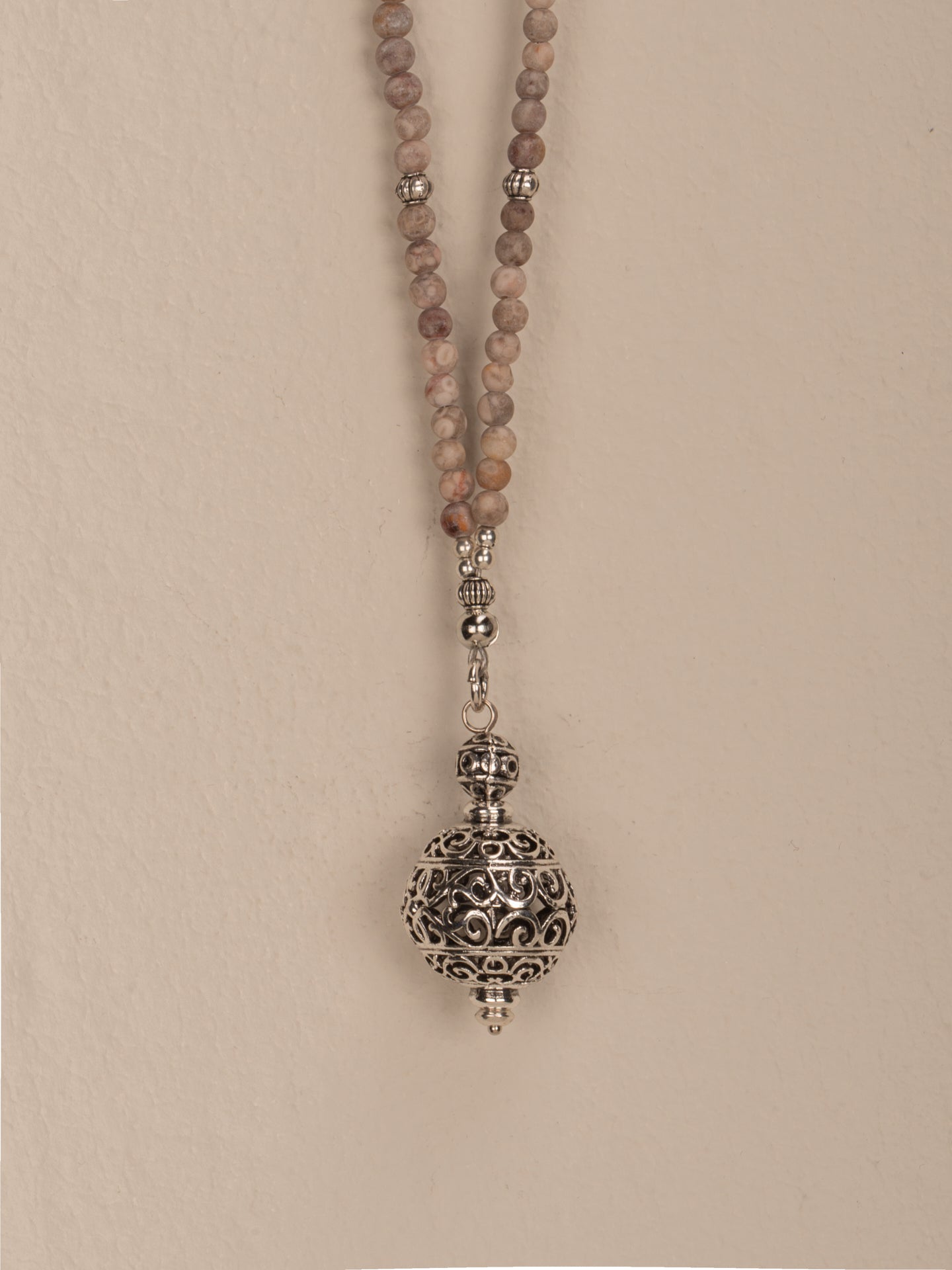Necklace with pendant