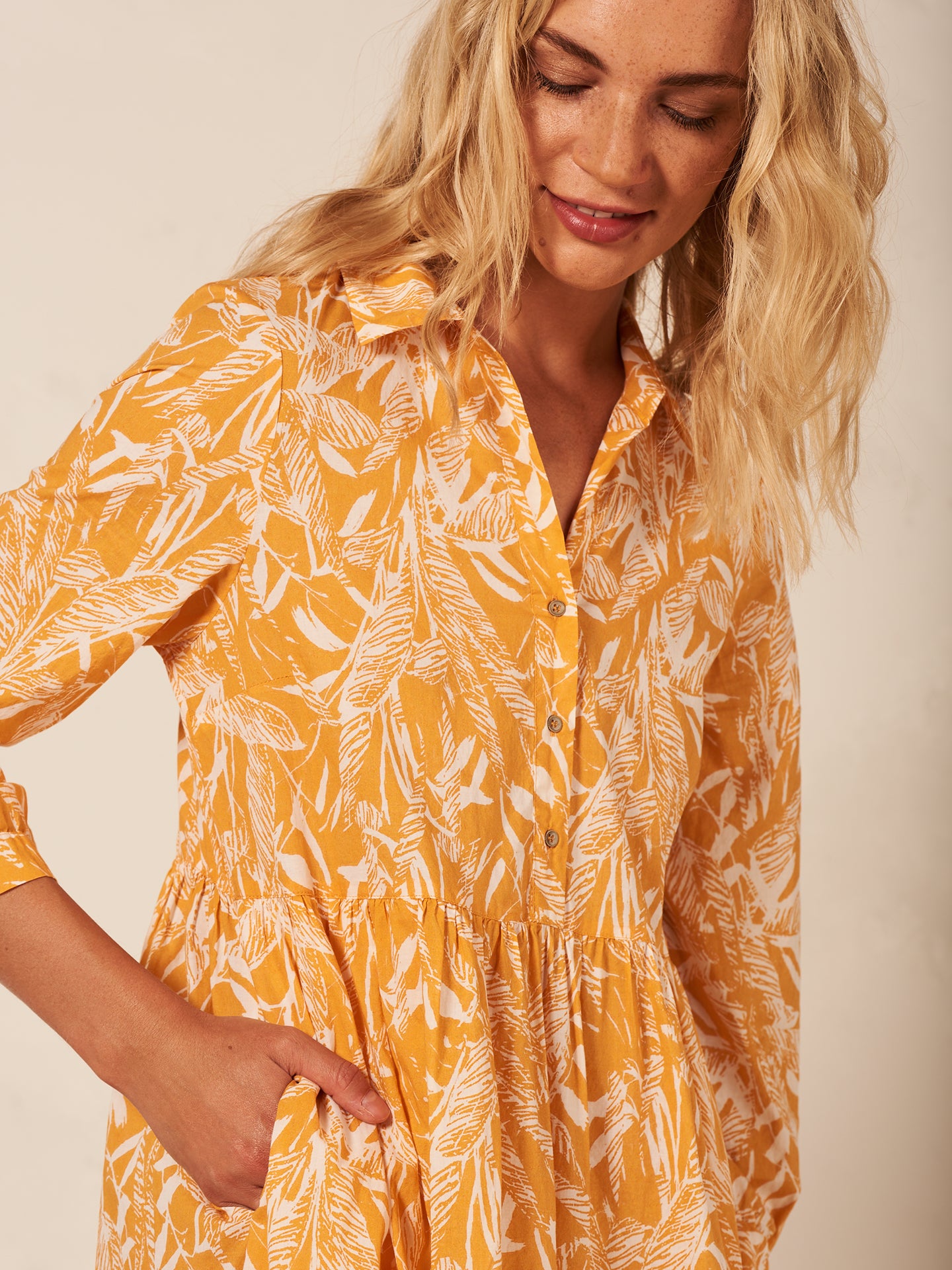 robe avec col