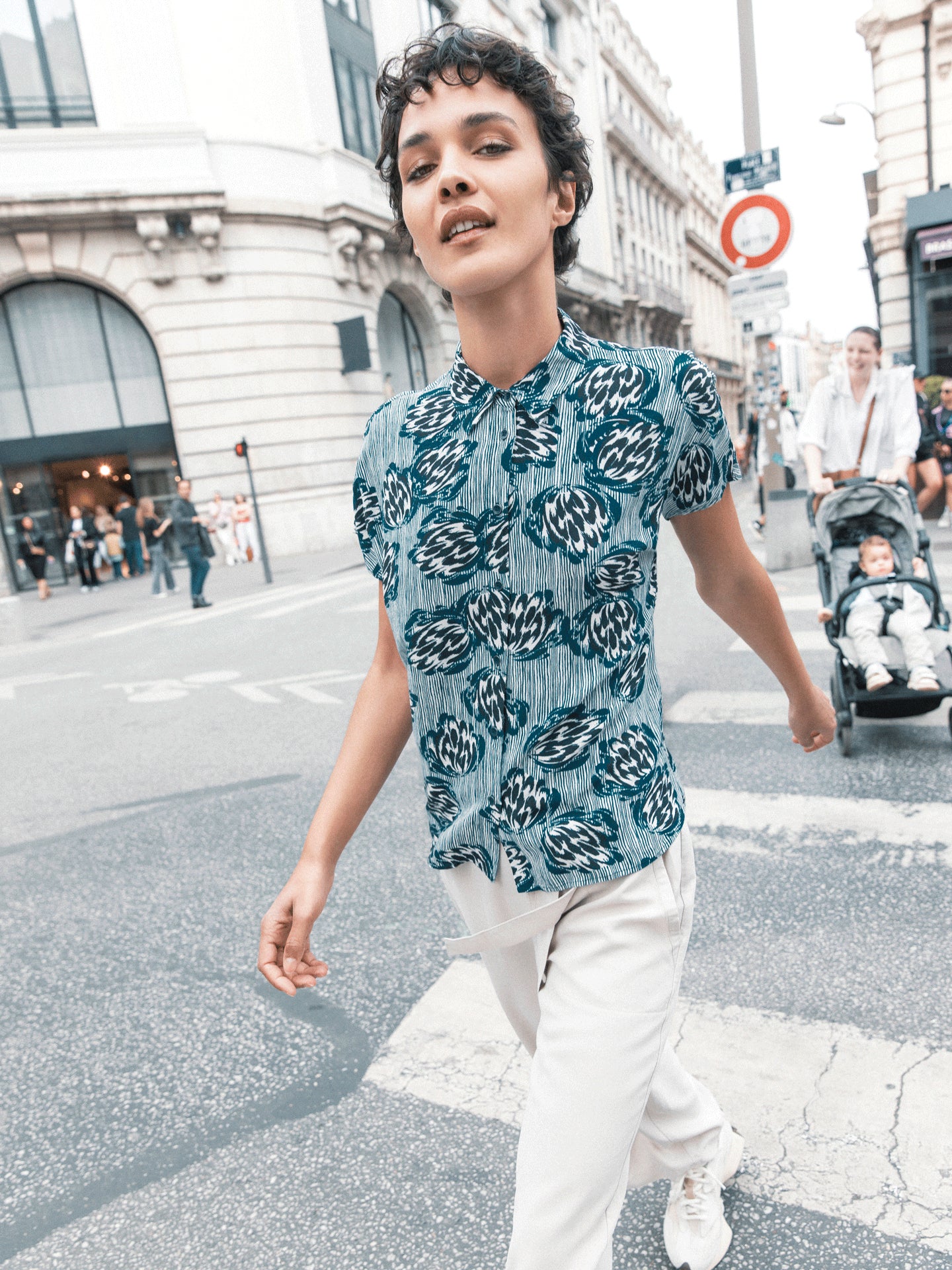 blouse avec patte de boutonnage