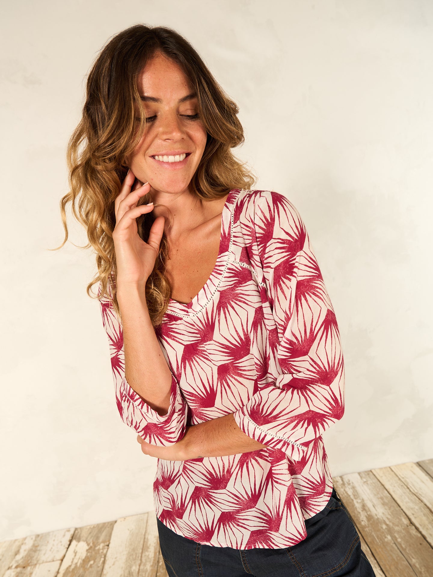 Blusa con scollo a V