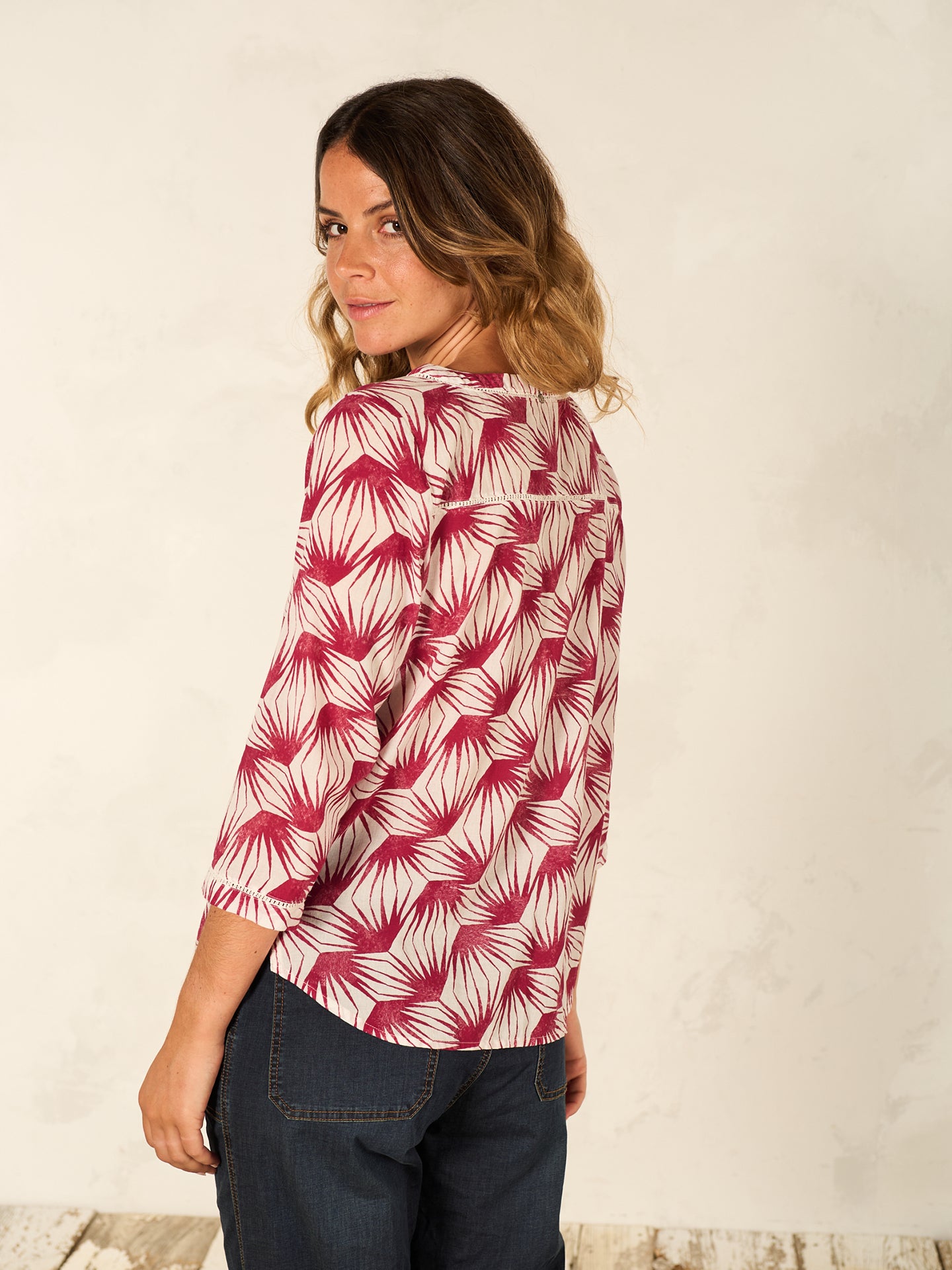 Blusa con scollo a V