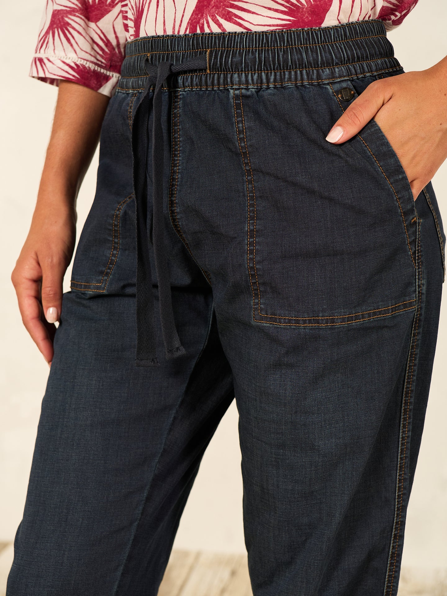 Hose mit elastischem Bund