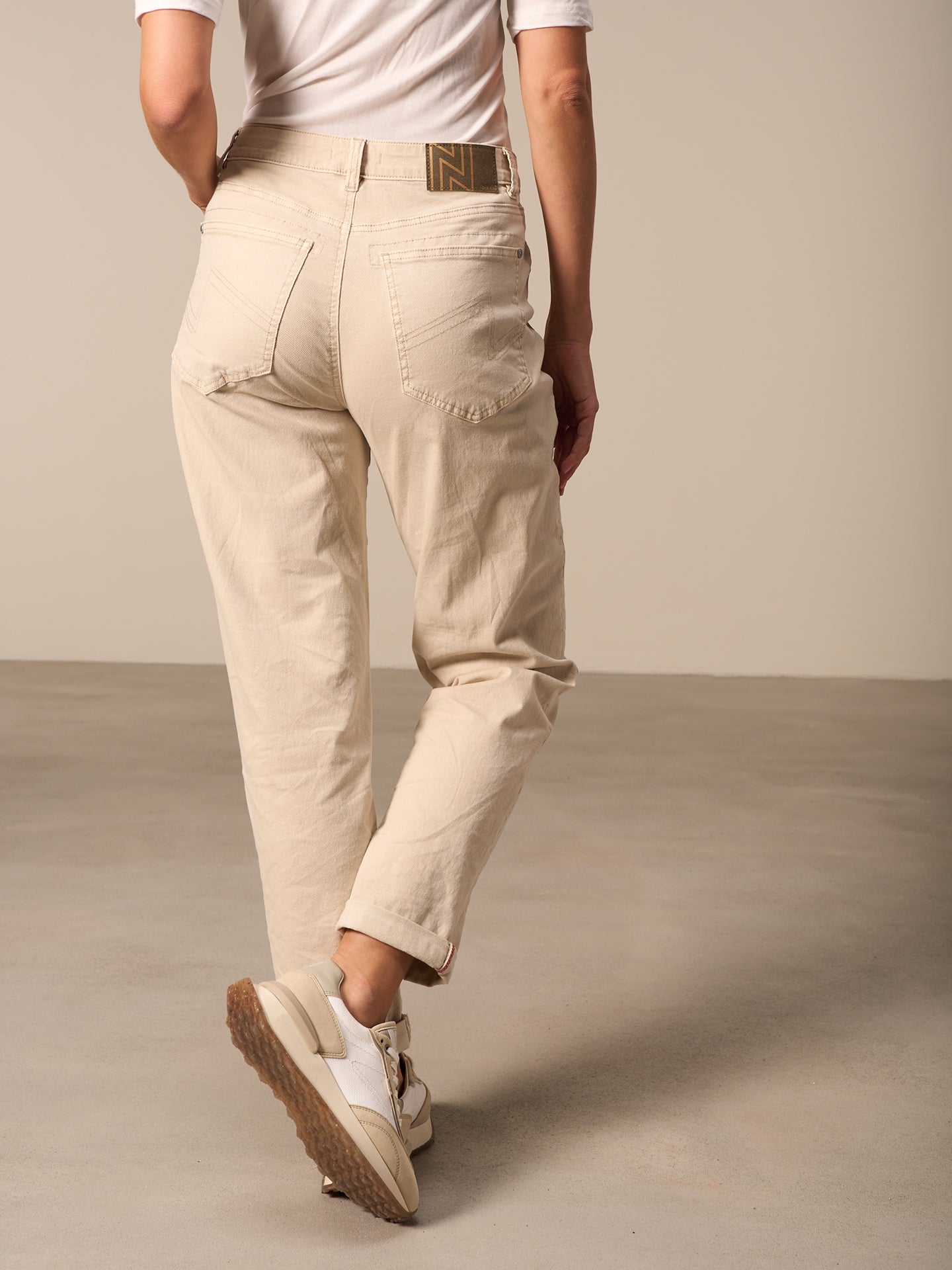 Pantaloni barrel fit