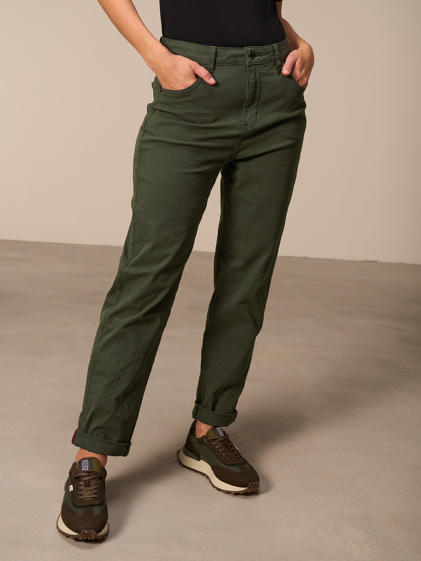 Pantaloni barrel fit