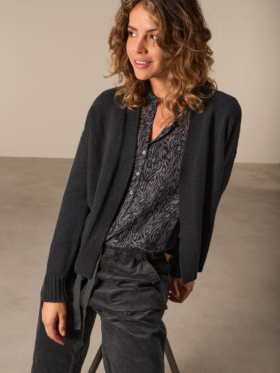 Strickjacke  mit Wolle