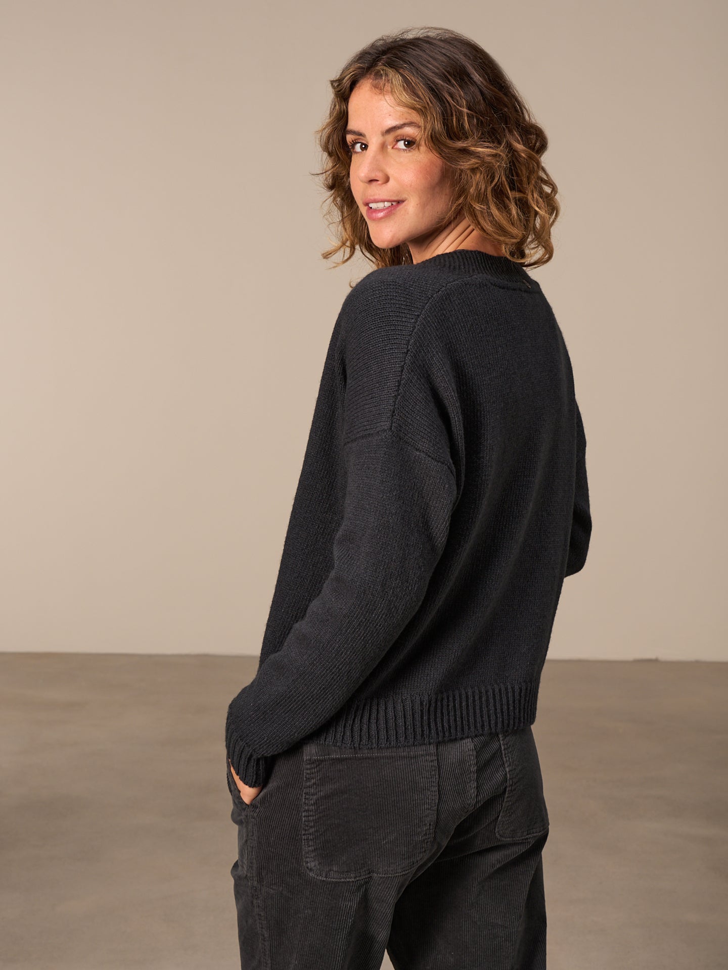 Strickjacke  mit Wolle