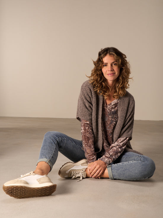 Strickjacke  mit Wolle