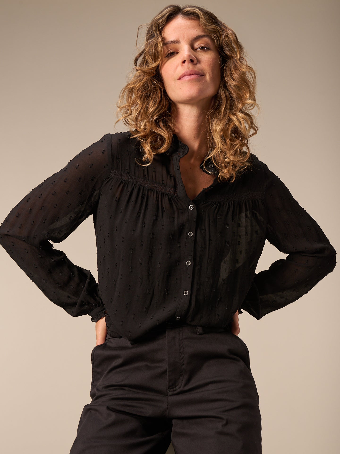 Bluse mit Rüschendetail