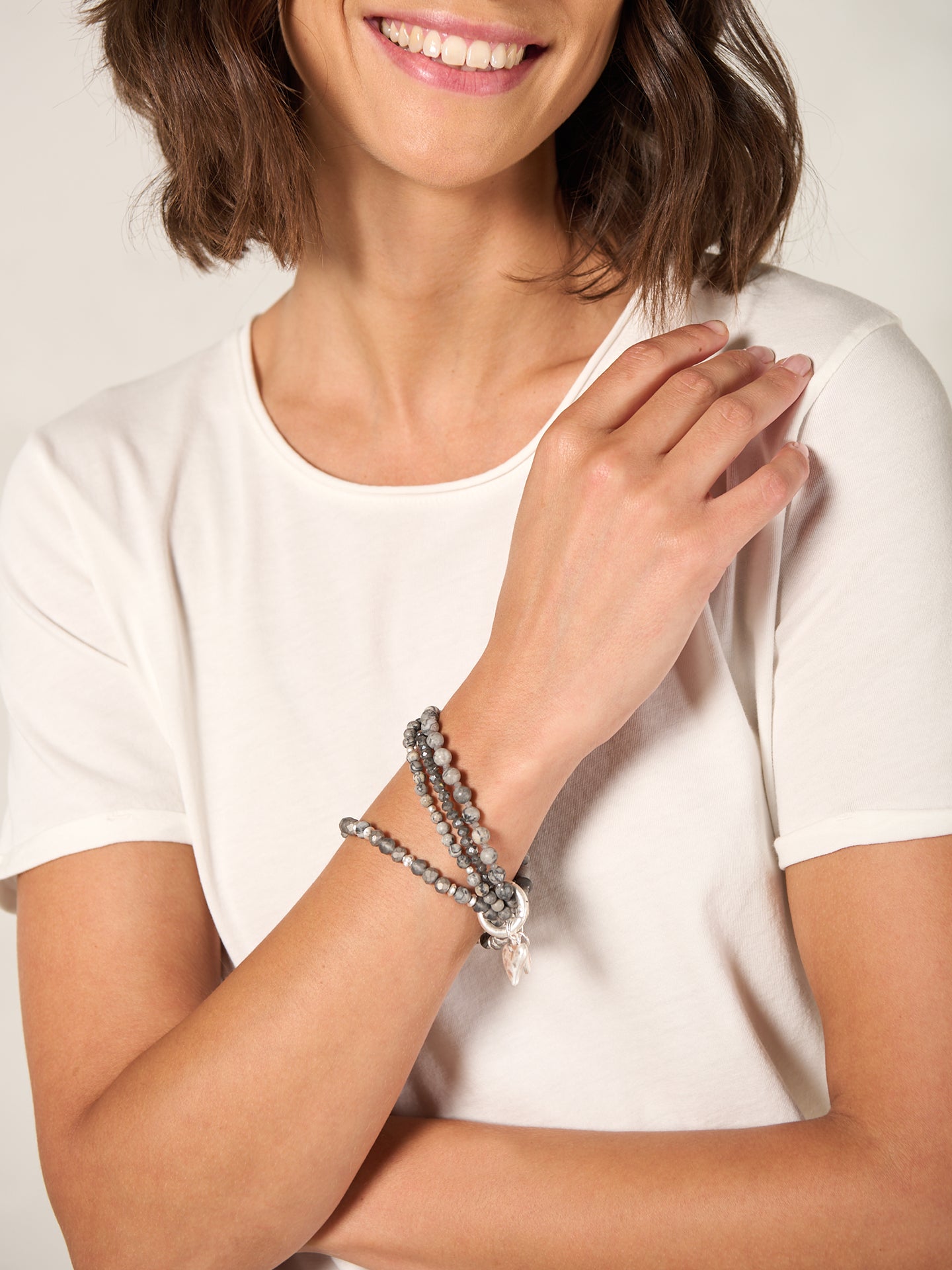 Bracelet with pendant