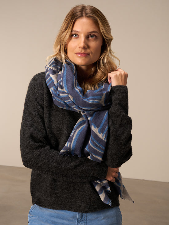 Printed scarf