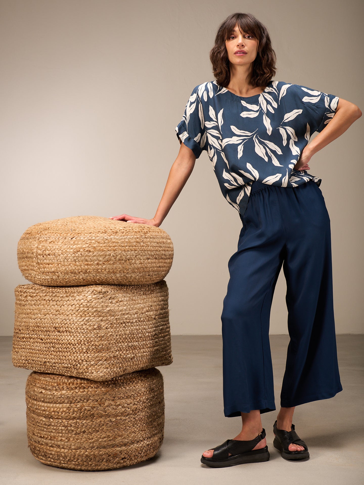 Blusa con scollo rotondo